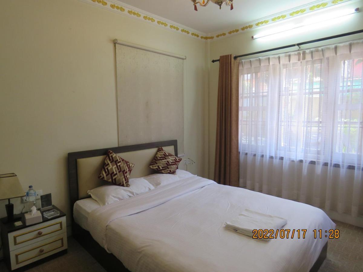 Hidden Leaf Bed & Breakfast Lalitpur Exterior photo